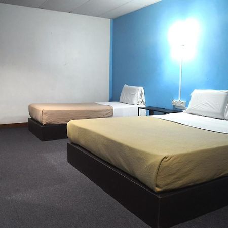 Hotel Seri Kota Satu Kota Tinggi Exterior photo